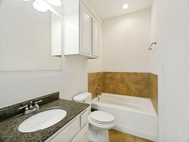 1947 Sherburne Street, Lewisville, TX 75067