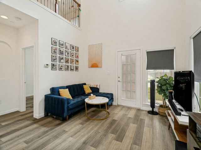1947 Sherburne Street, Lewisville, TX 75067