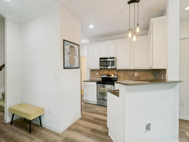 1947 Sherburne Street, Lewisville, TX 75067