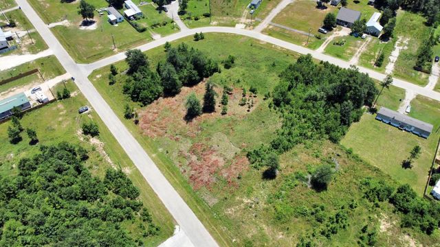 297 County Road 5025, Cleveland, TX 77327