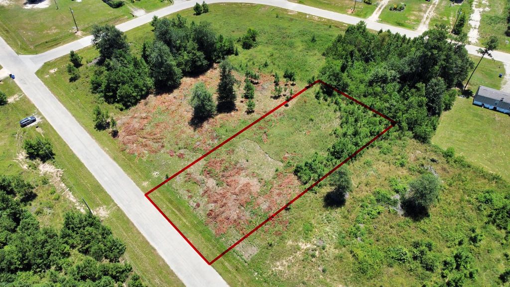 297 County Road 5025, Cleveland, TX 77327