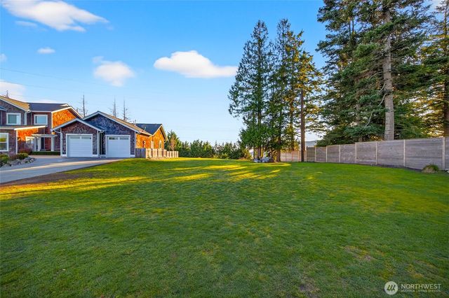 2810 Grady Lane, Anacortes, WA 98221