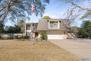 2003 Mcdowling Drive SE, Huntsville, AL 35803