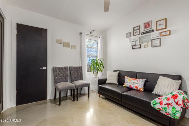 5348 N 3RD Avenue, Phoenix, AZ 85013