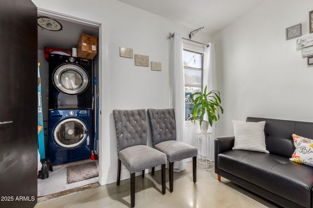 5348 N 3RD Avenue, Phoenix, AZ 85013