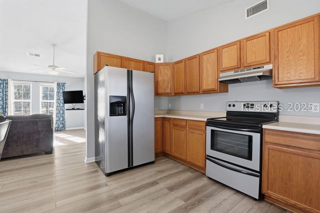 43 Southern Magnolia Dr, Beaufort, SC 29907