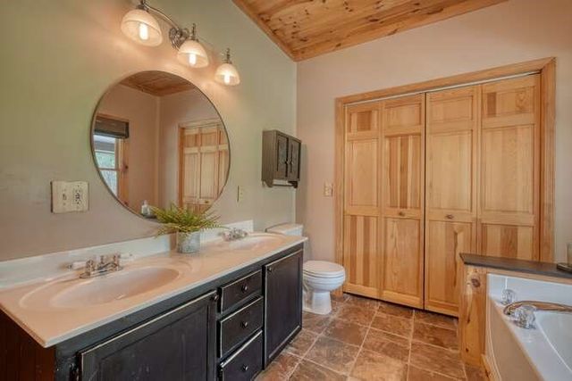 514 Browns Cove Road, Blue Ridge, GA 30512