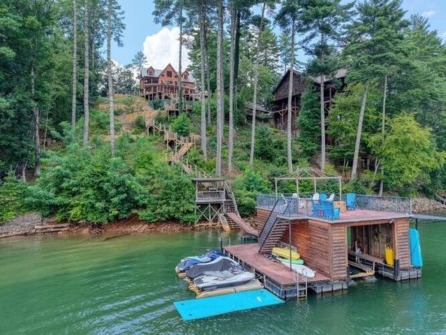 514 Browns Cove Road, Blue Ridge, GA 30512
