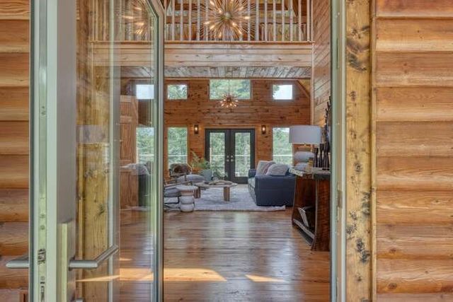 514 Browns Cove Road, Blue Ridge, GA 30512