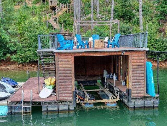 514 Browns Cove Road, Blue Ridge, GA 30512