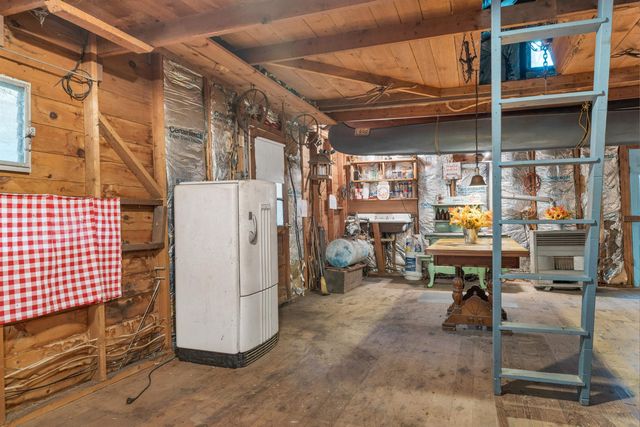 19 Sherwood Forest Drive, Canterbury, NH 03224