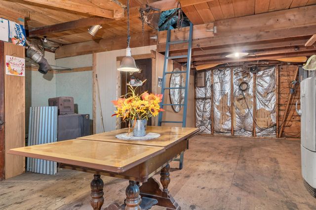 19 Sherwood Forest Drive, Canterbury, NH 03224