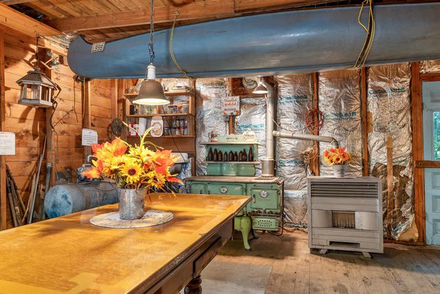 19 Sherwood Forest Drive, Canterbury, NH 03224