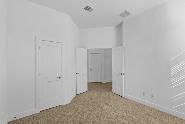 333 Gambels Quail Road, Waller, TX 77447