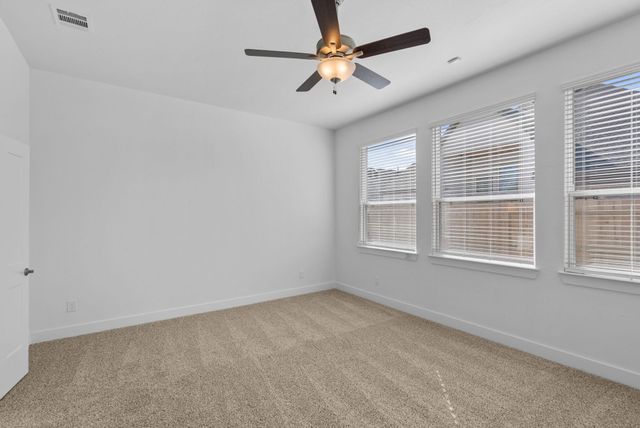 333 Gambels Quail Road, Waller, TX 77447