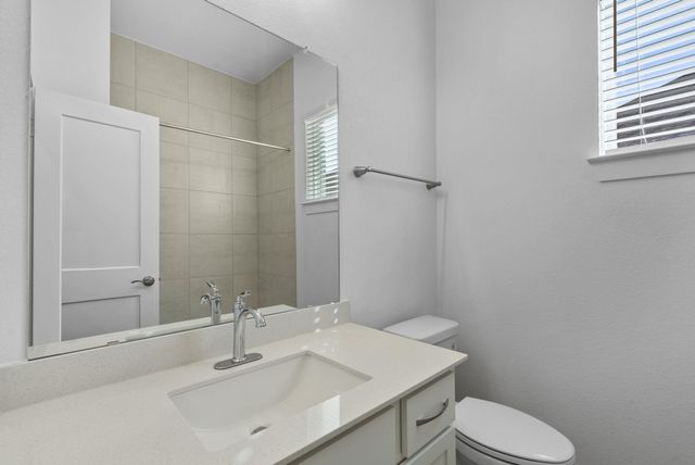 333 Gambels Quail Road, Waller, TX 77447