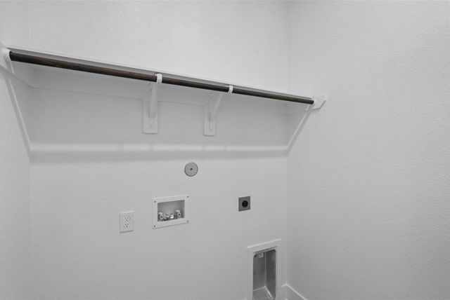 333 Gambels Quail Road, Waller, TX 77447