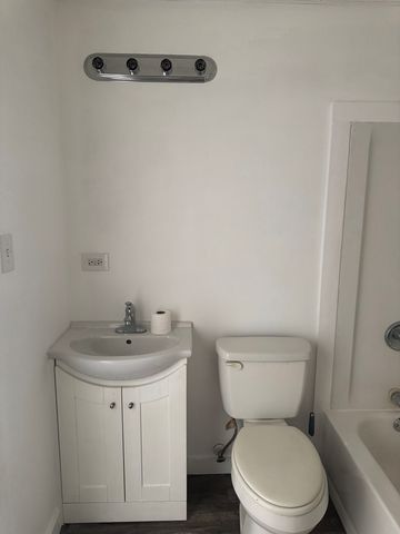 1310 S Chadbourne St, San Angelo, TX 76903