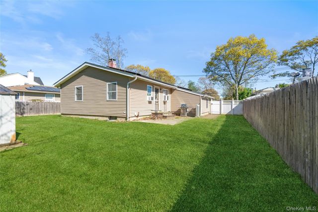 82 Robinwood Drive, Mastic Beach, NY 11951