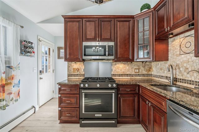 82 Robinwood Drive, Mastic Beach, NY 11951