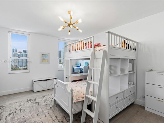 701 Brickell Key Blvd 1903, Miami, FL 33131