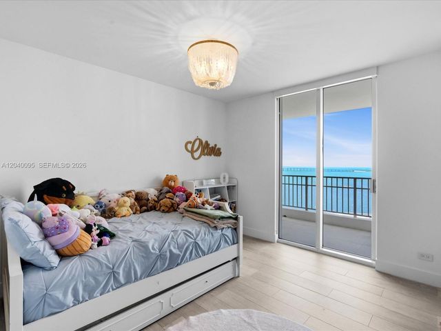 701 Brickell Key Blvd 1903, Miami, FL 33131