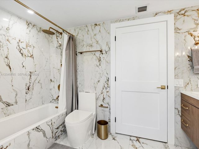 701 Brickell Key Blvd 1903, Miami, FL 33131