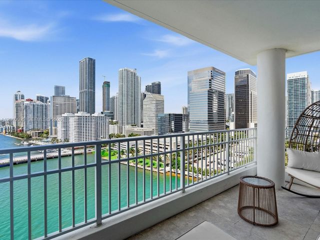 701 Brickell Key Blvd 1903, Miami, FL 33131