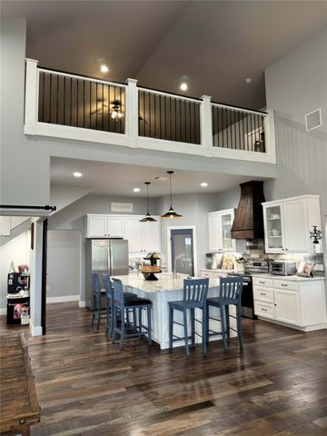 171 Lila LN, Bertram, TX 78605
