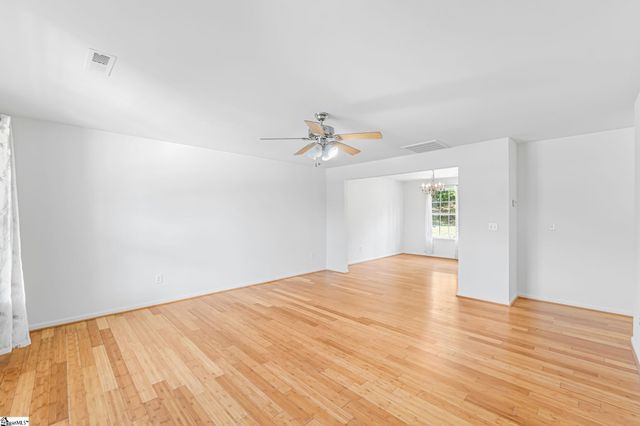 1 Haven Reach Way, Taylors, SC 29687