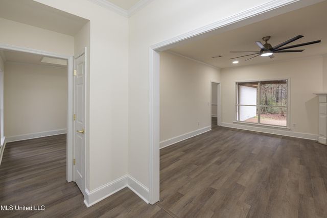 807 Meadow Way Cove, Byram, MS 39272