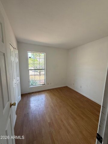 2119 W DANBURY Road, Phoenix, AZ 85023
