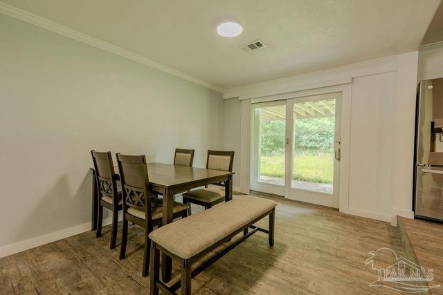 3235 Bayou Dr, Pensacola, FL 32505