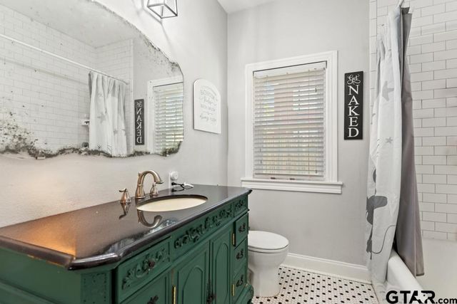 707 S. Palace Ave., Tyler, TX 75701