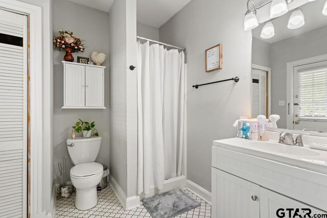 707 S. Palace Ave., Tyler, TX 75701