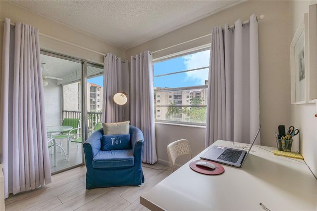 3920 Inverrary Boulevard 404-C, Lauderhill, FL 33319