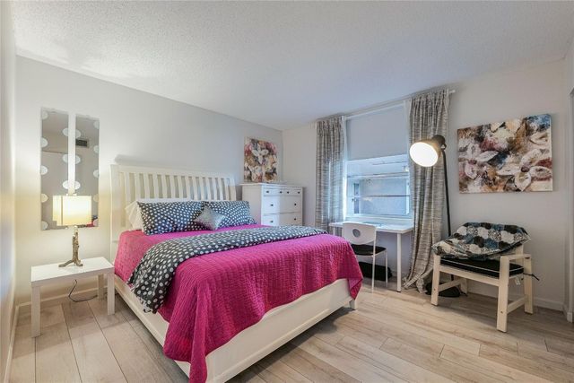 3920 Inverrary Boulevard 404-C, Lauderhill, FL 33319