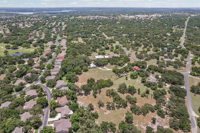 6843 S Lakewood DR, Georgetown, TX 78633