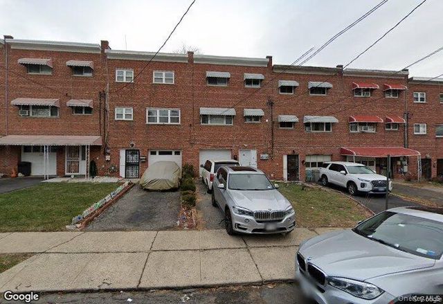 409 S 3rd Avenue, Mount Vernon, NY 10550