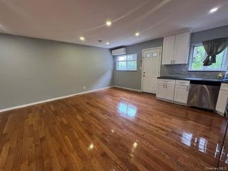 409 S 3rd Avenue, Mount Vernon, NY 10550