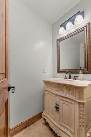1568 ASHBY GROVE CIR, Riverton, UT 84065
