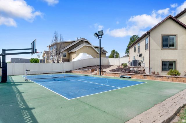 1568 ASHBY GROVE CIR, Riverton, UT 84065