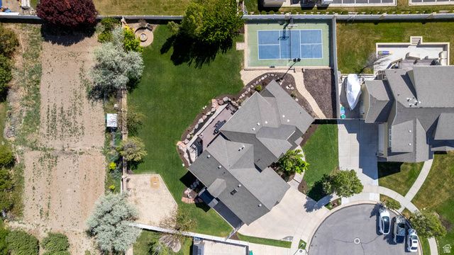 1568 ASHBY GROVE CIR, Riverton, UT 84065