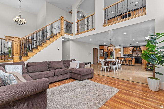 1568 ASHBY GROVE CIR, Riverton, UT 84065