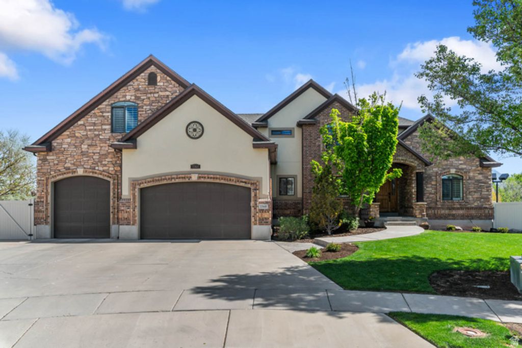 1568 ASHBY GROVE CIR, Riverton, UT 84065