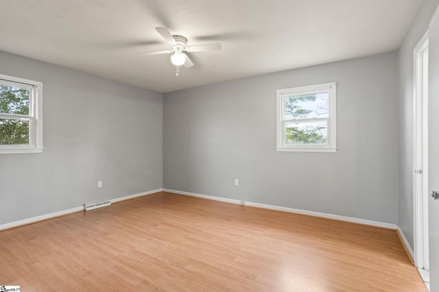 411 Pelzer Highway, Easley, SC 29642