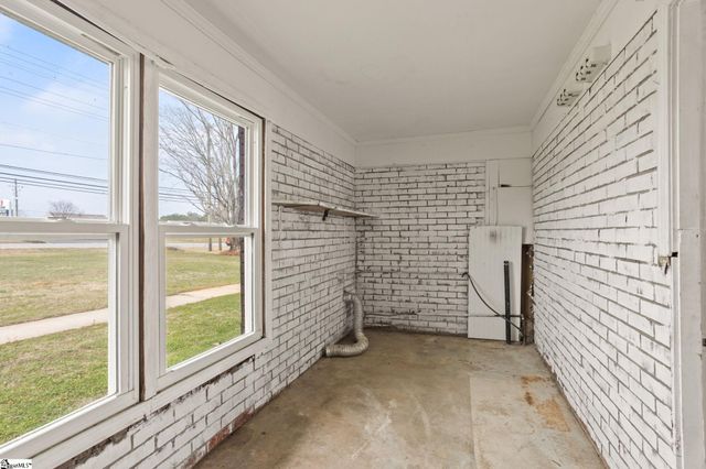 411 Pelzer Highway, Easley, SC 29642