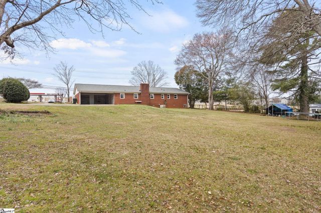 411 Pelzer Highway, Easley, SC 29642