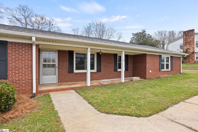 411 Pelzer Highway, Easley, SC 29642