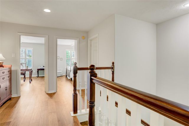 1135 Enclave Square W, Houston, TX 77077